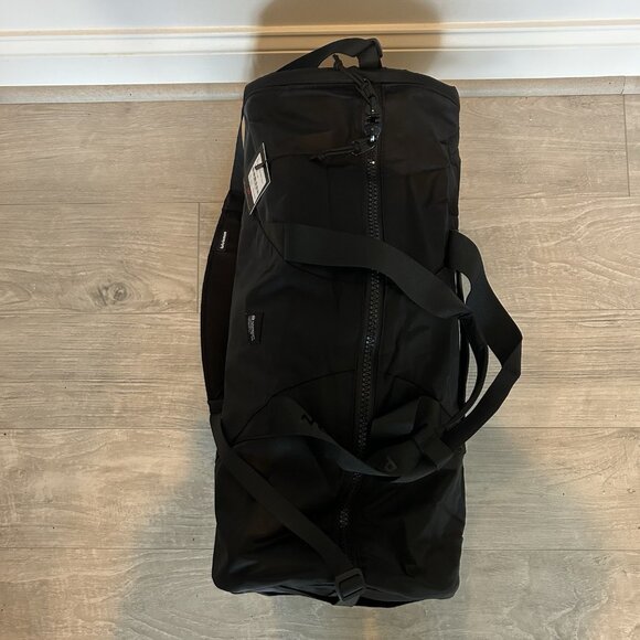 NWT Peloton x lululemon All Day Essentials Duffle Train Gym Bag 32L Large - Picture 7 of 10